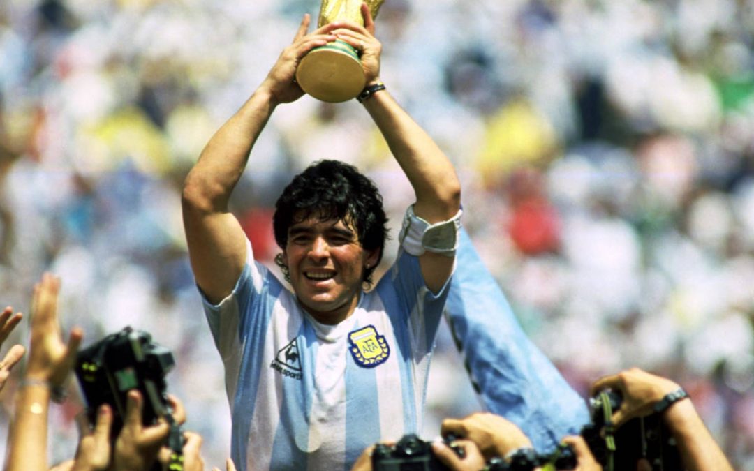 ¡CUMPLEAÑERO! Revive los mejores goles de Maradona
