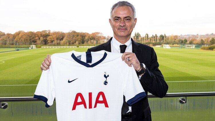 ¿AHORA SI? Mourinho es presentado como nuevo DT del Tottenham