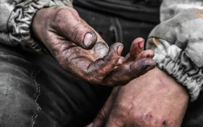 ¡MIRA AQUÍ! Famosos que pasaron del éxito a vivir en la mendicidad (FOTOS)