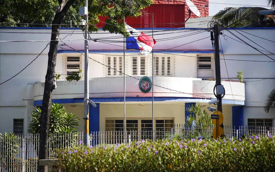 Embajada de Panamá en Cuba empezó a revelar listas de visados de