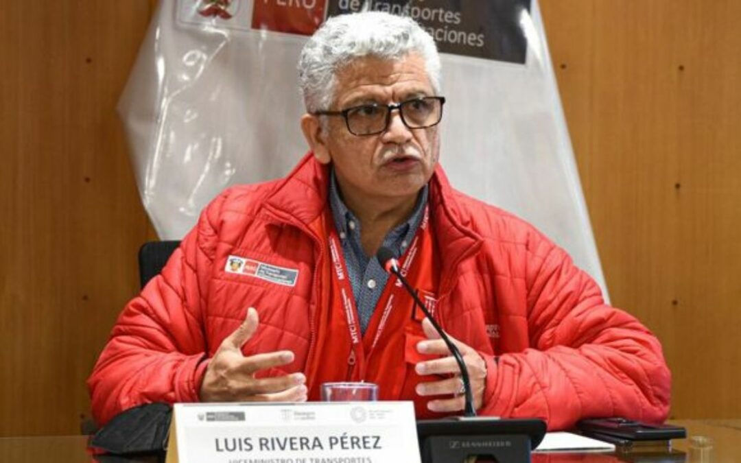 Viceministroo de Transporte peruano renunció al cargo tras ser condenado a prisión por corrupción