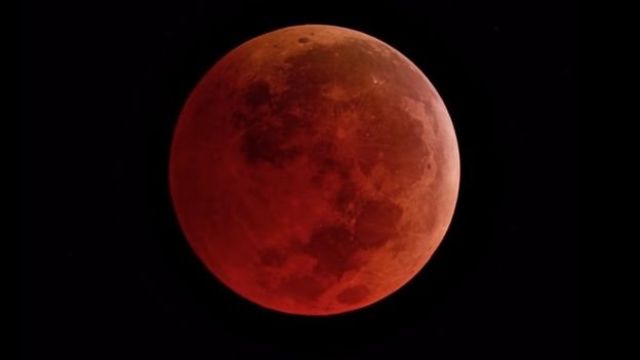 La madrugada de este martes podrá observarse el eclipse lunar total desde Panamá