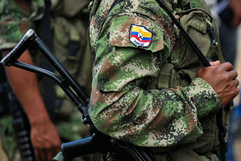 Suspenden orden de captura contra integrantes de las disidencias de las FARC en Colombia