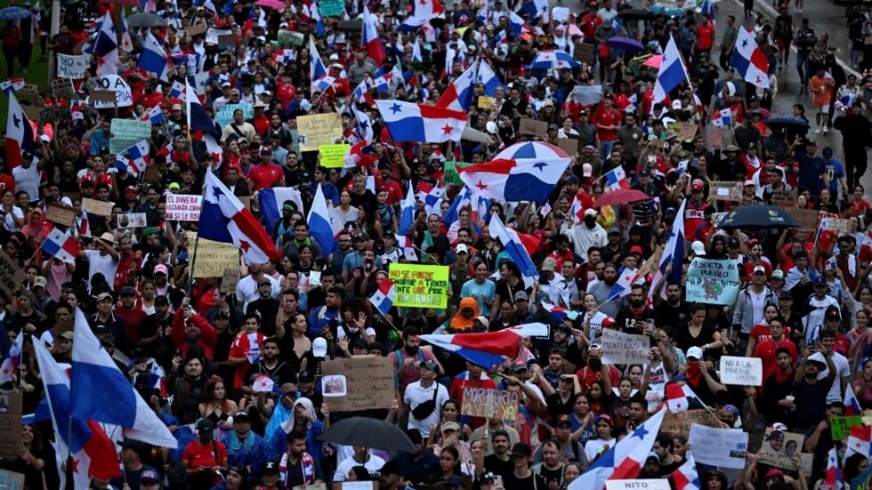 Sexto día de protestas en Panamá por la explotaión minera