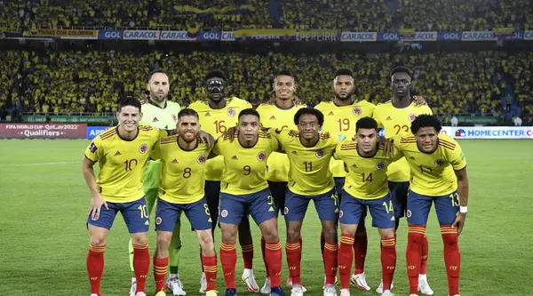 Selección colombiana buscó reemplazos para dos bajas