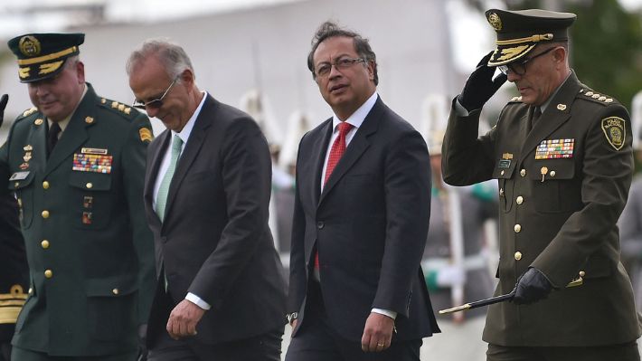 Gustavo Petro detalla que su política de seguridad nacional se basará en la Defensa