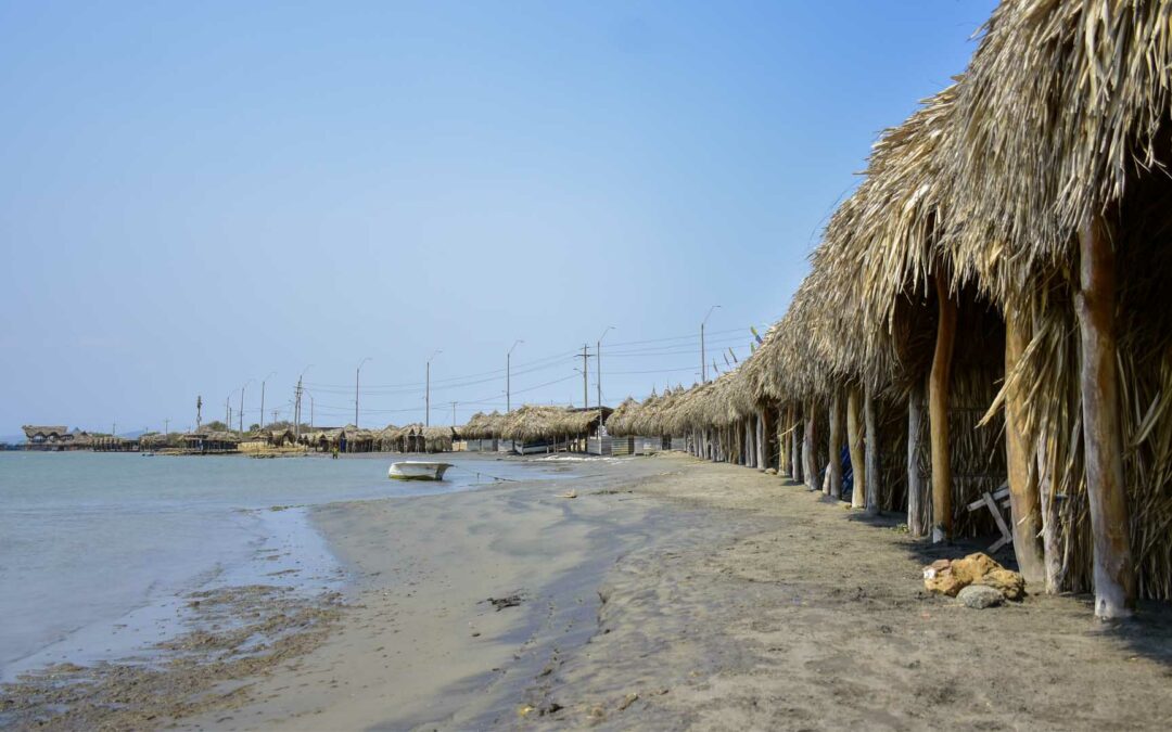 Cierran playas del Atlántico colombiano por condiciones climáticas