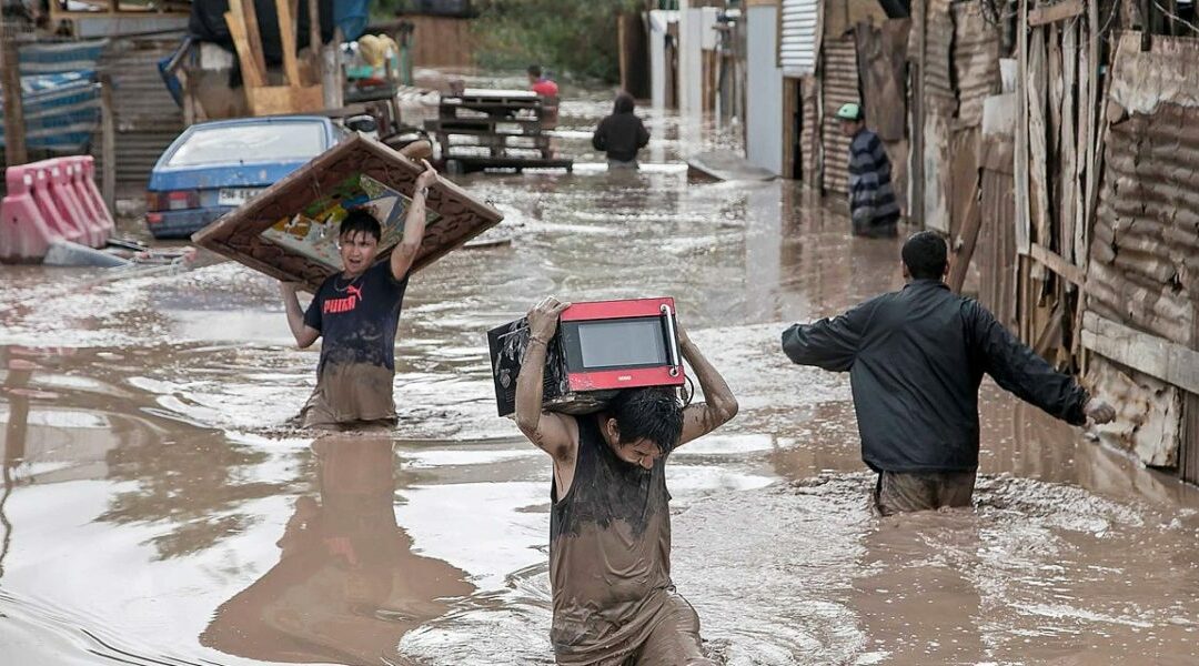 Al menos 4 mil familias han vivido emergencias en Perú en lo que va del 2024 debido a las lluvias