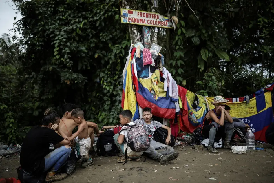 Asociación de extranjeros en Panamá observa con atención la deportación de migrantes