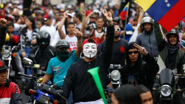 Piden a las democracias del mundo defender a Venezuela